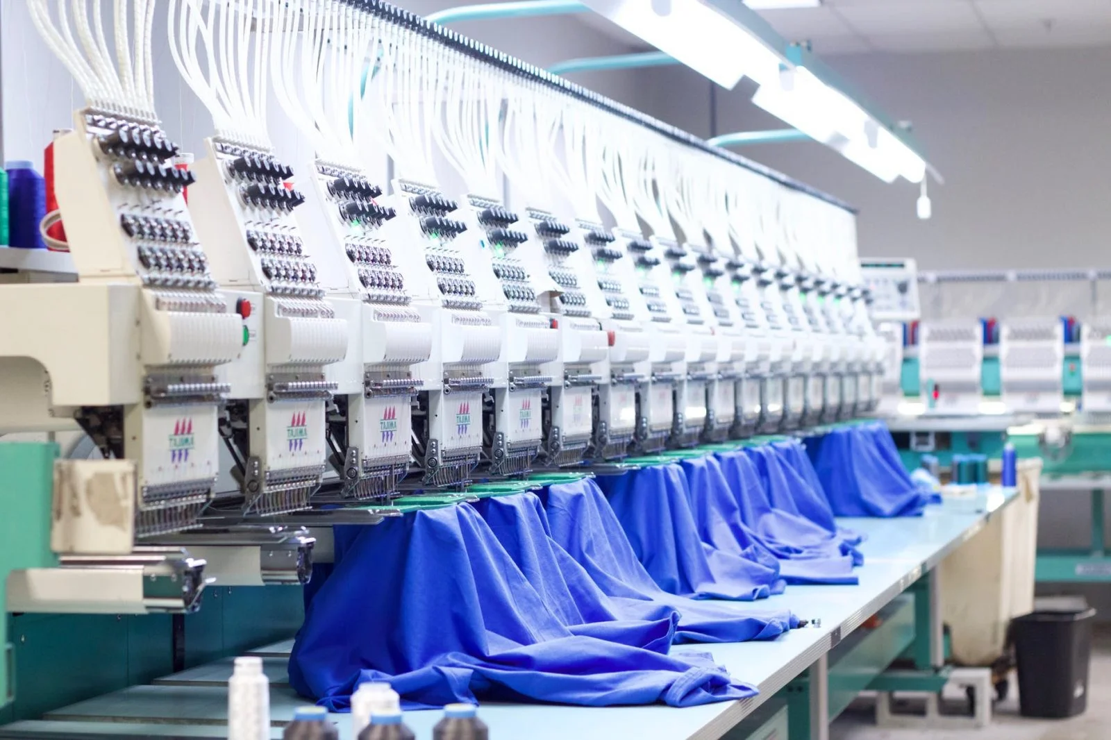 The Complete Apparel Manufacturing Guide for Your Next Collection